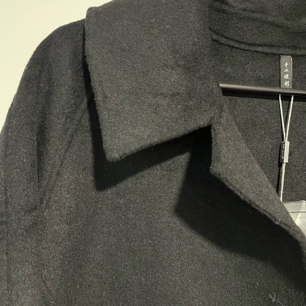 100% Wool Black Women's Coat - Picture 8 of 12